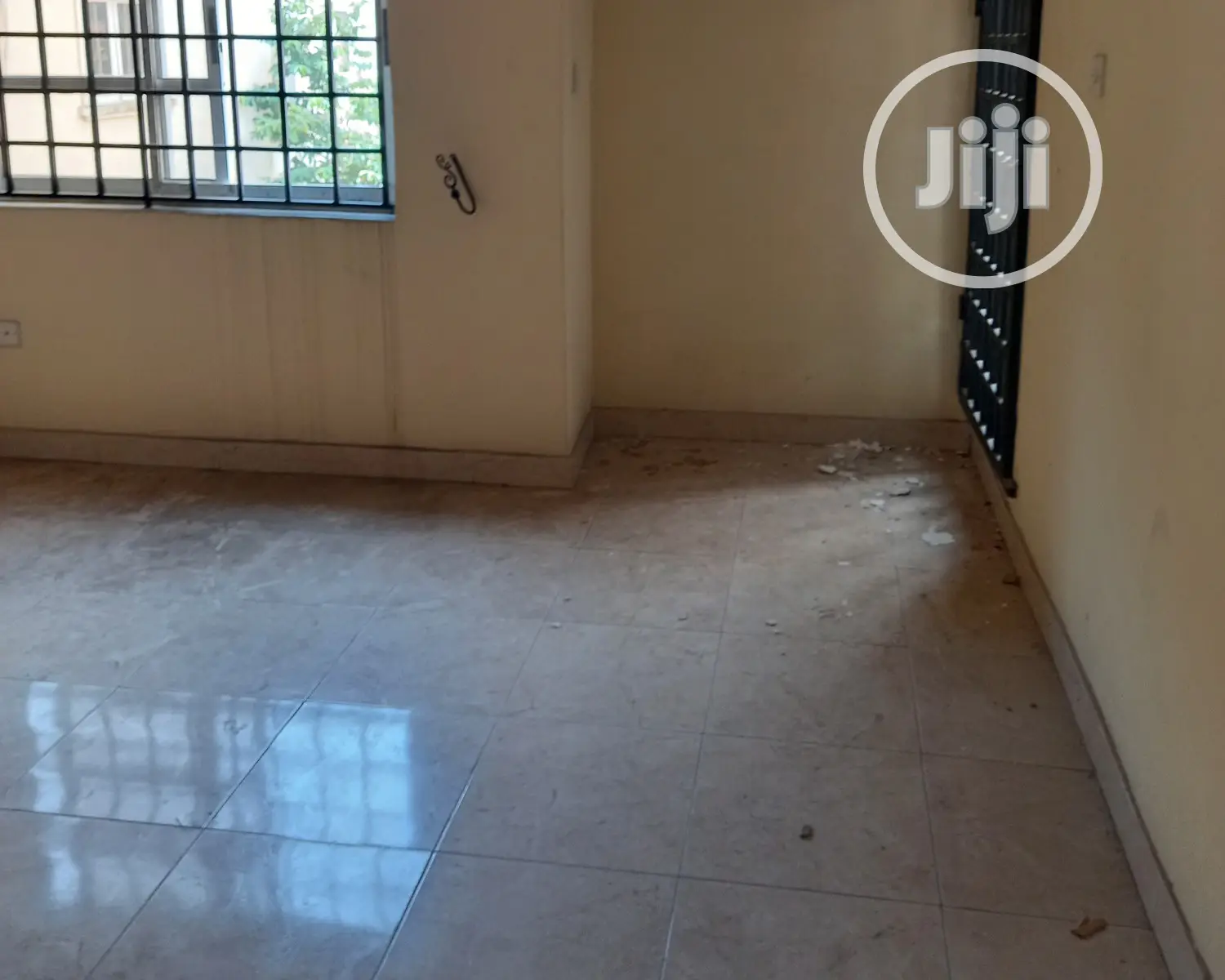Mini Flat in MacPherson for rent