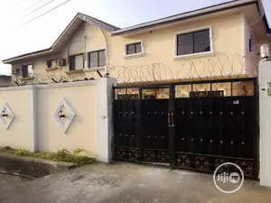 5bdrm Duplex in Omole Phase 1 for sale