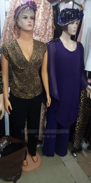 Full Female Adanma Plastic Mannequins