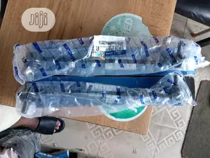 Front Linkage Assy Kia Serento 2010