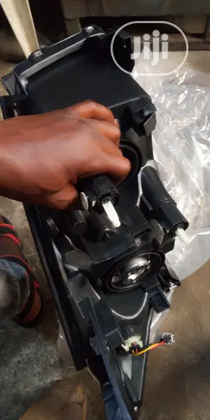 Head Lamp RAV4 2010 Model Set