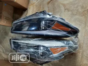 Hyundai Tuscon 2016 Head Light.