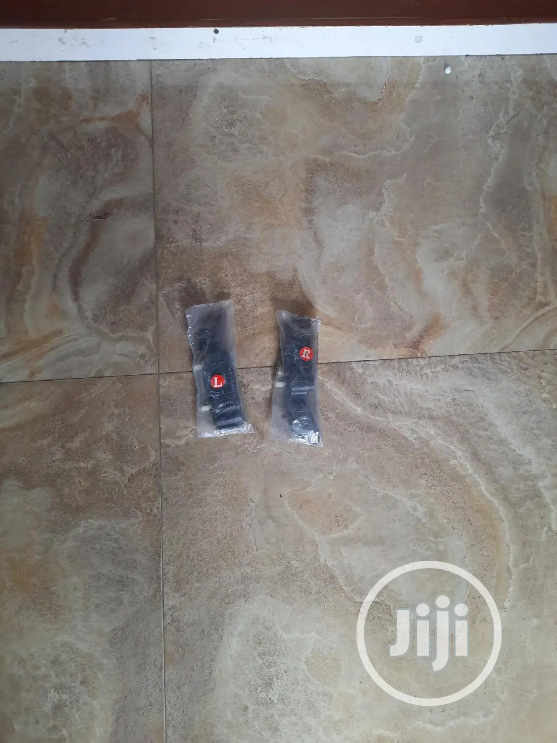 Front Bumper Hanger Hyundai Accent 2012