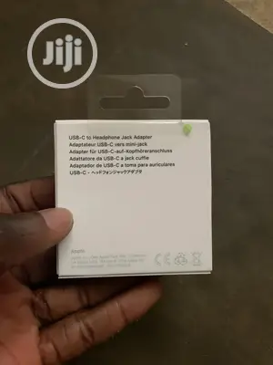 Genuine Apple Usb-C to 3.5 Mm Headphone Jack Adapter