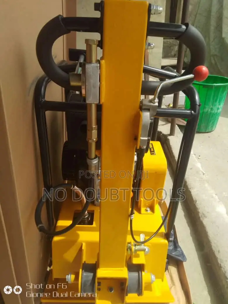 Reversible Diesel Plate Compactor
