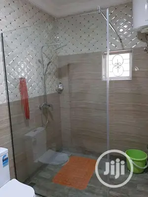 Shower Cubicle Intr. Design