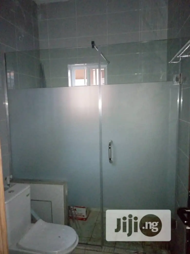 Shower Design Cubicle