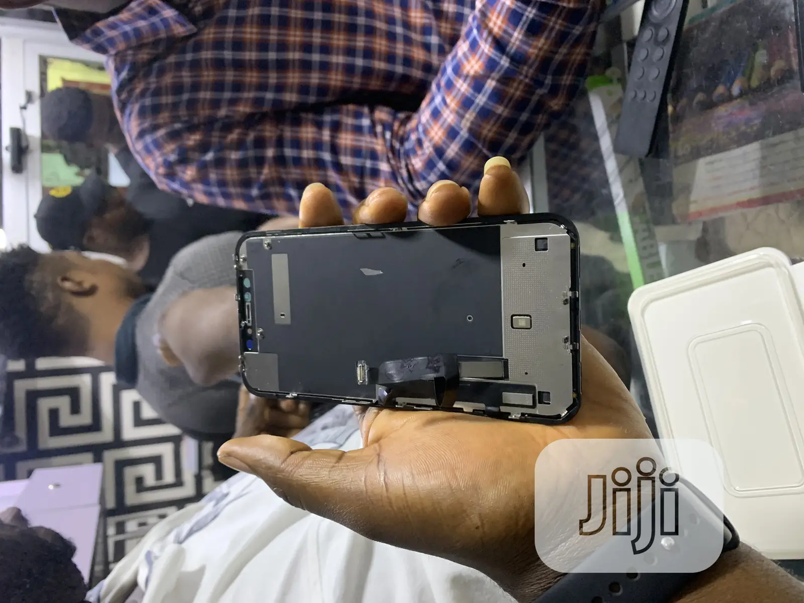 iPhone XR Screen With Guarantee