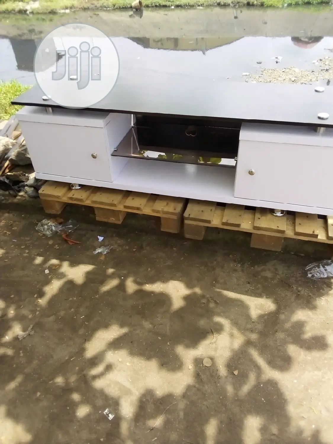 5feet Plastma Shelves