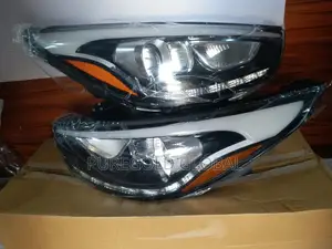 Headlamp for Hyundai Ix35 2014