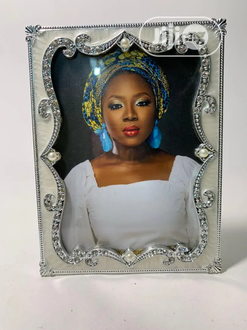 Royal Table Frame 5*7