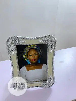 Royal Table Frame 5*7