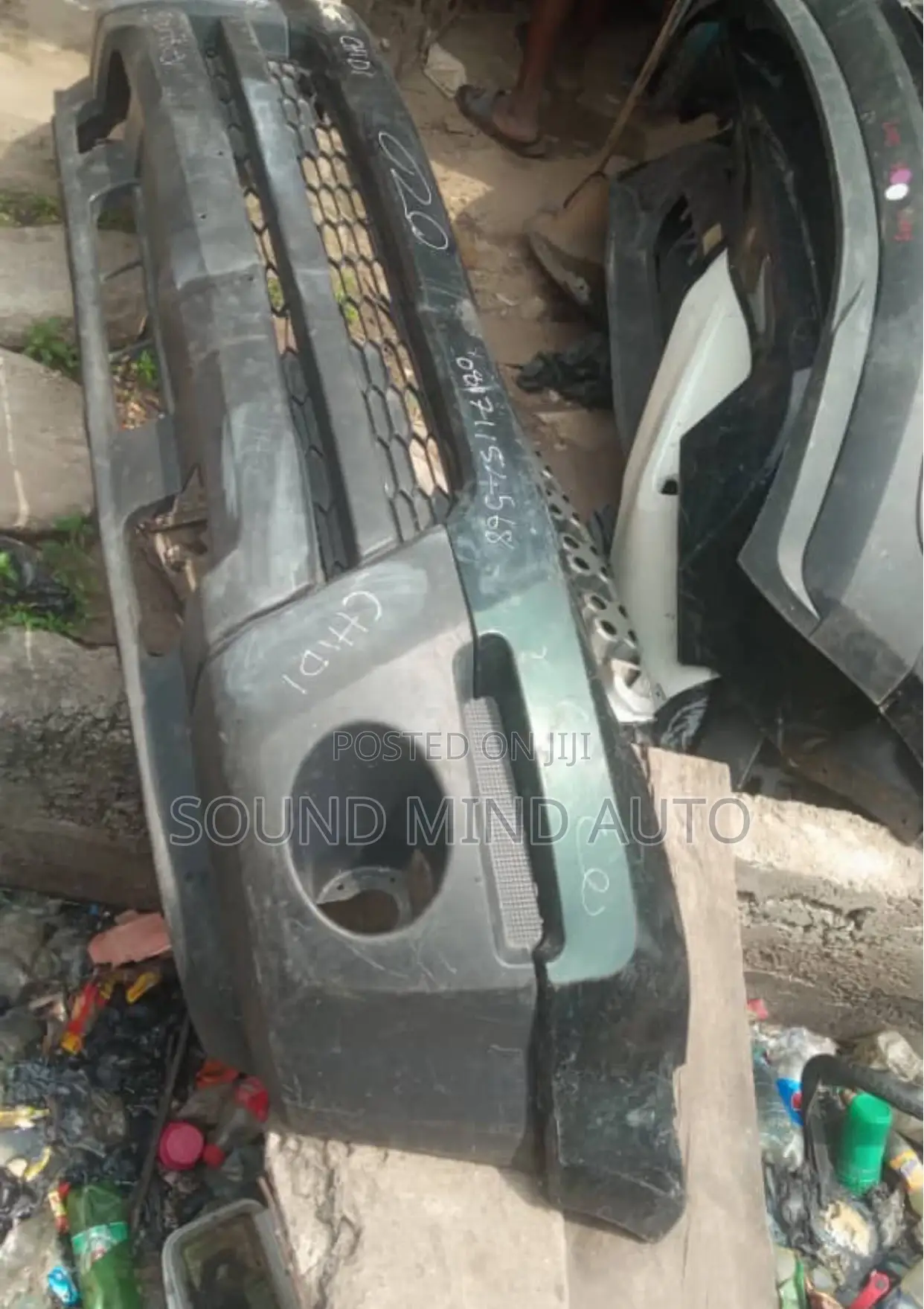 Ford Expedition 2007 Model Front Empty Bumper
