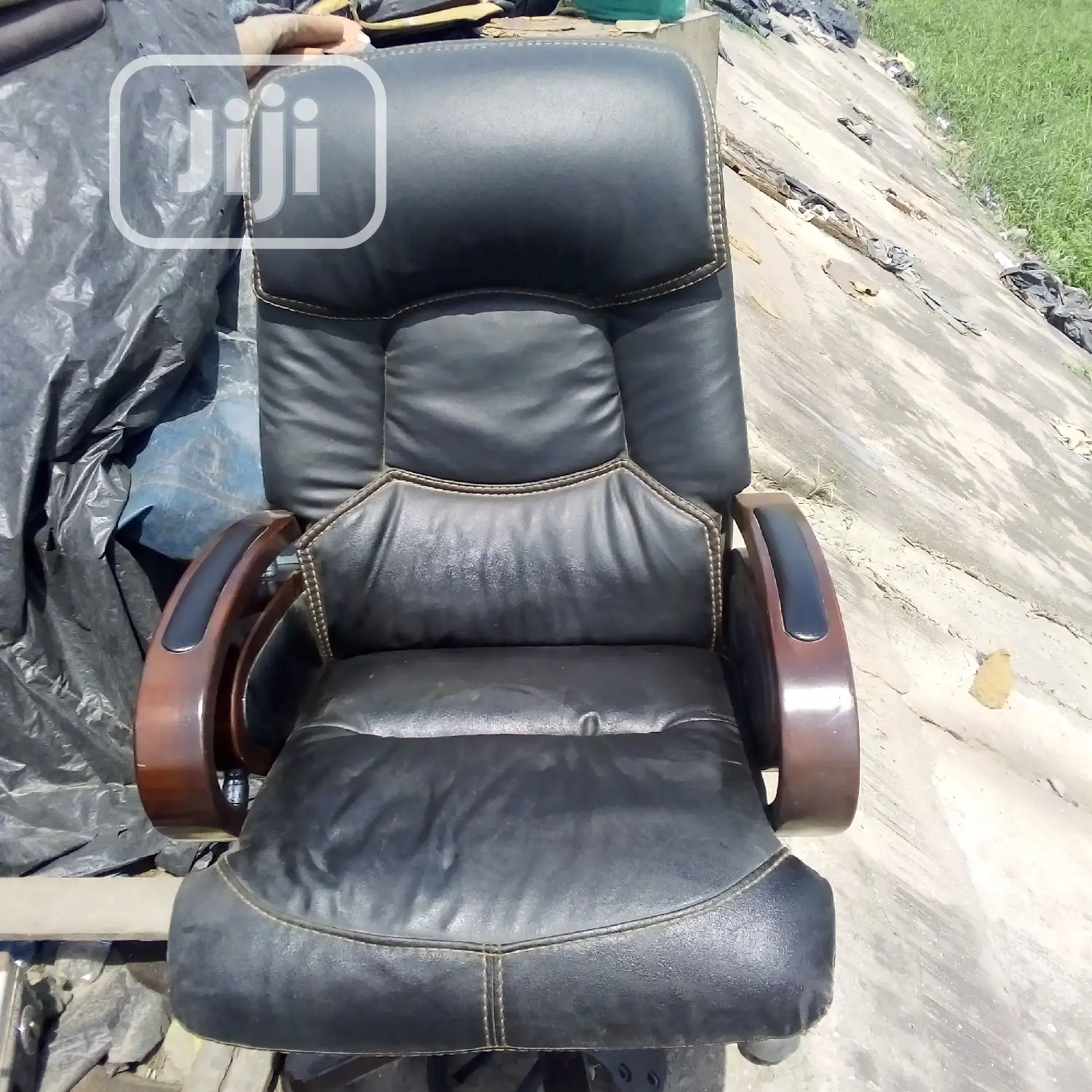 Executive Director Chairs