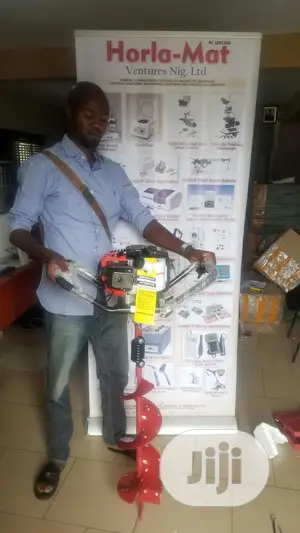 One Man Earth (Soil) Auger 43cc, 2 Cycle