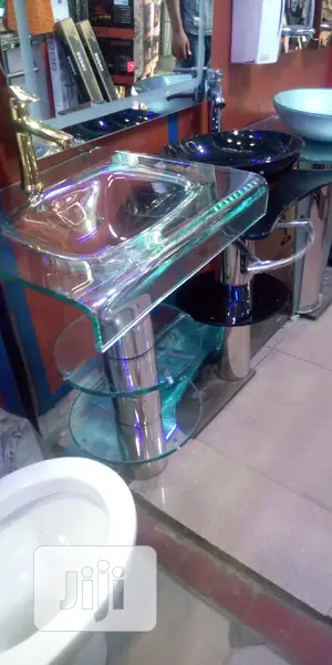 Glass Dinning Basin