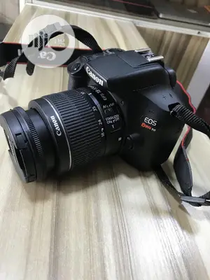 Canon Eos Rebel T6