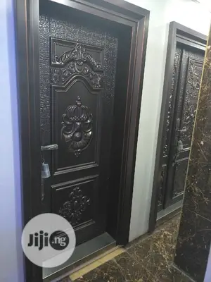 Aluminum Cast Classic Door