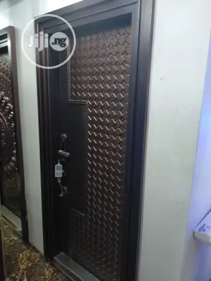 Aluminum Cast Classic Door