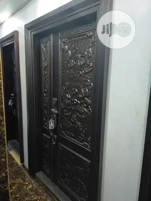 Aluminum Cast Classic Door
