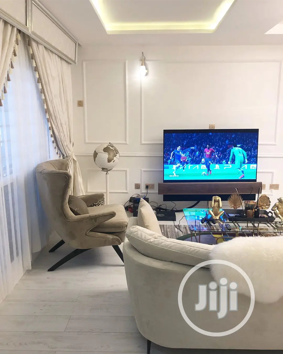 Pop Interiors