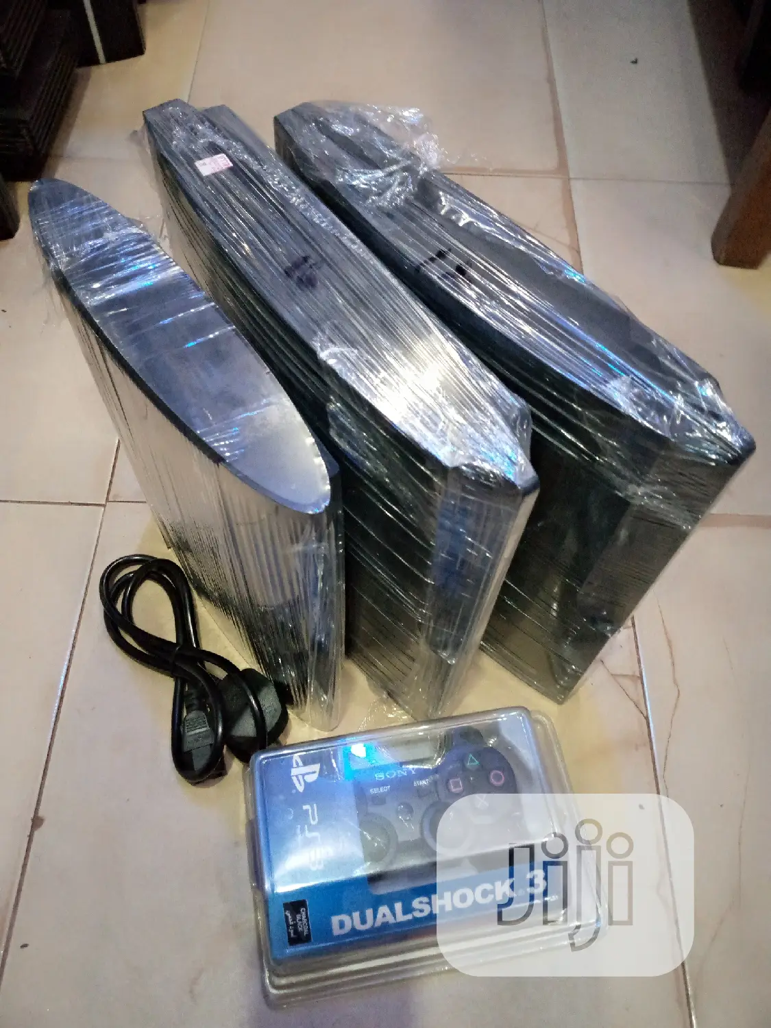 Uk Used Super Slim Ps3 With New Games