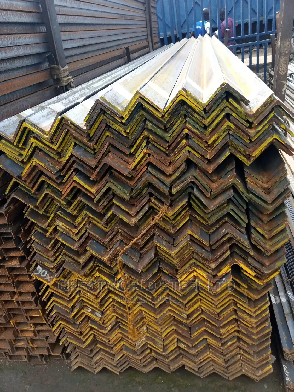 60*60*6mm Angle Iron
