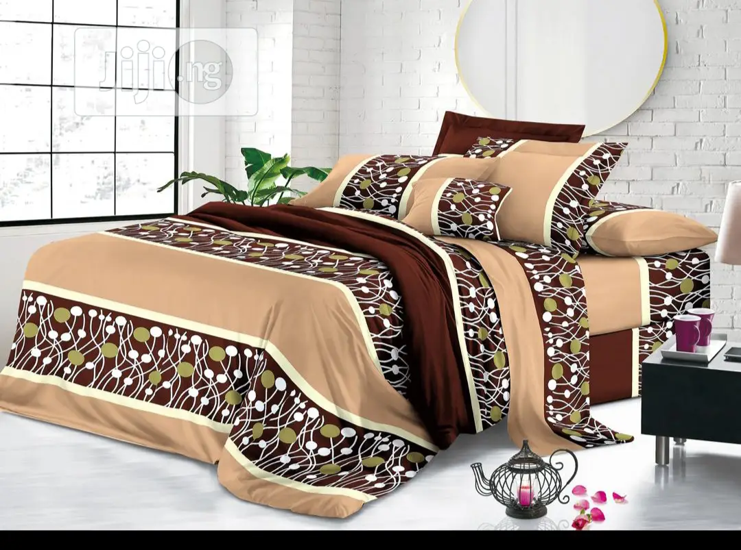 Lovely Duvet,Bedsheet With 4 Pillowcases