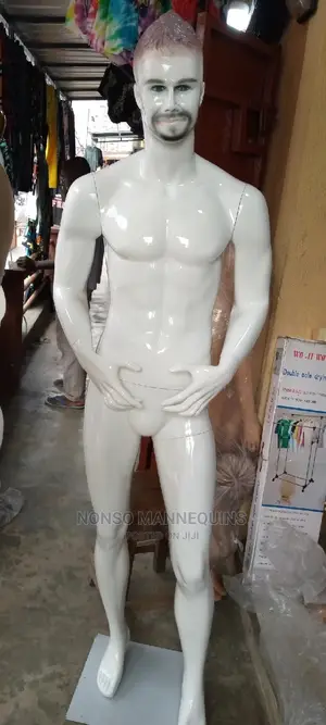 White Fibre Handsome Mannequin