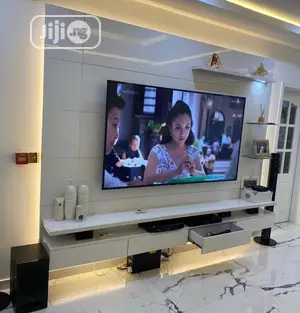 Media Unit Entertainment Wall TV Stand