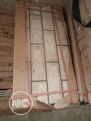 30*60 China Porcelain Crack Wall Tiles