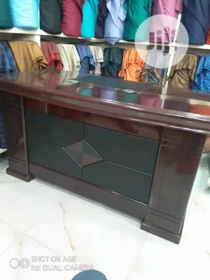 140cm Executive Table
