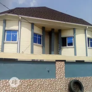 6bdrm Duplex in Isolo for rent
