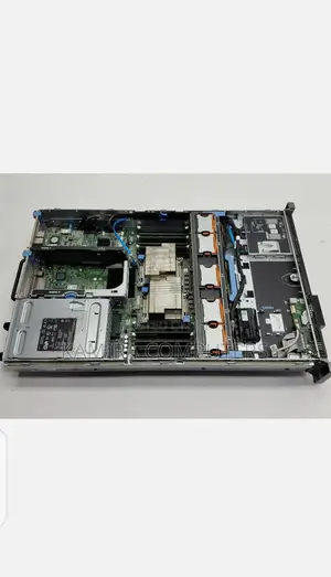 Server Dell PowerEdge R740 32GB Intel Xeon HDD 2T
