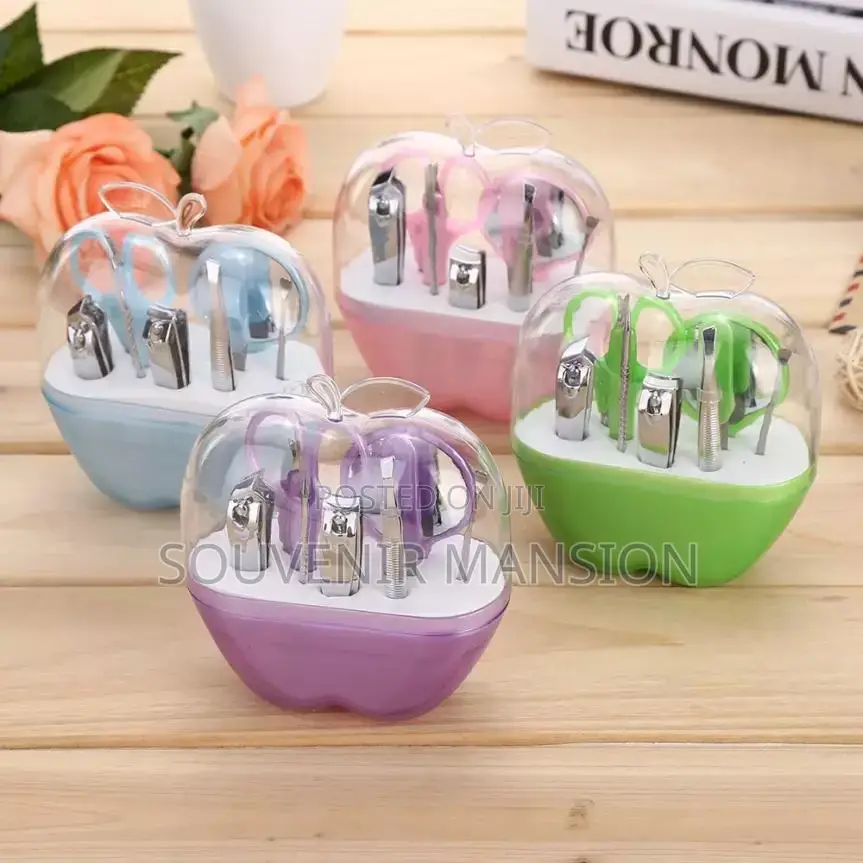 Apple Shape Manicure Set ( Moq 50pcs)