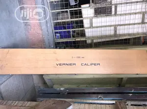 Vernier Caliper 0-1000mm Professional