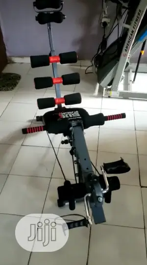 Six Packs Wonder Core With Pedal