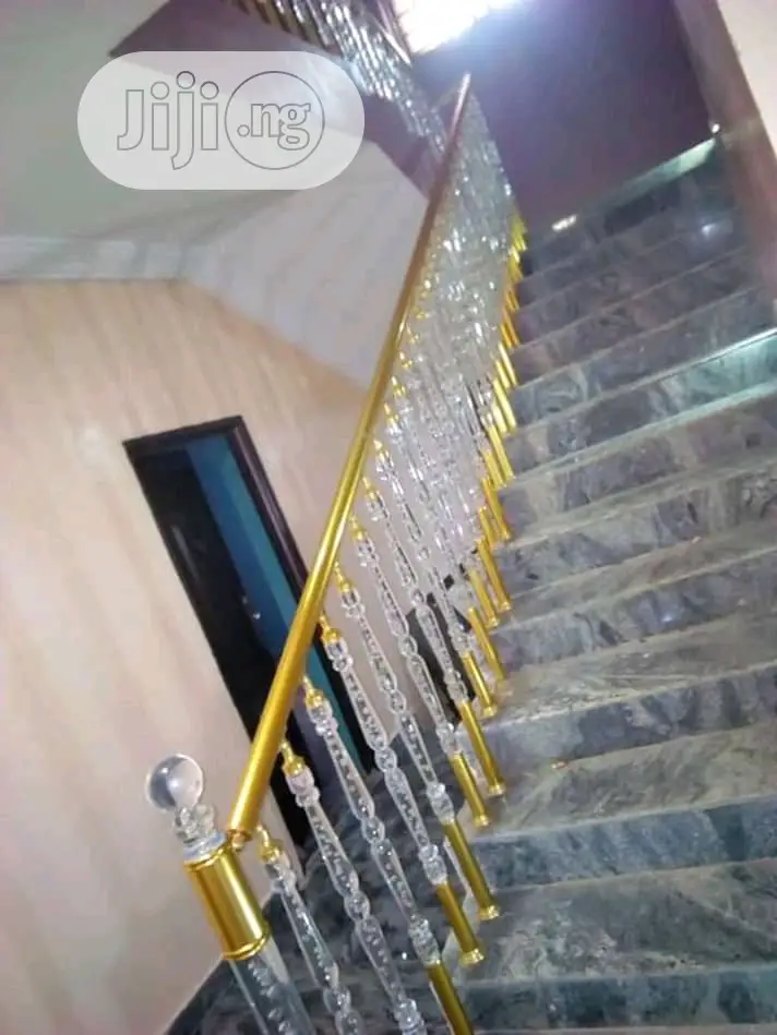 Stainless Crystal Rail