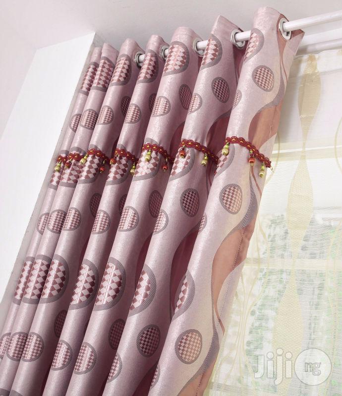 Curtain Decor