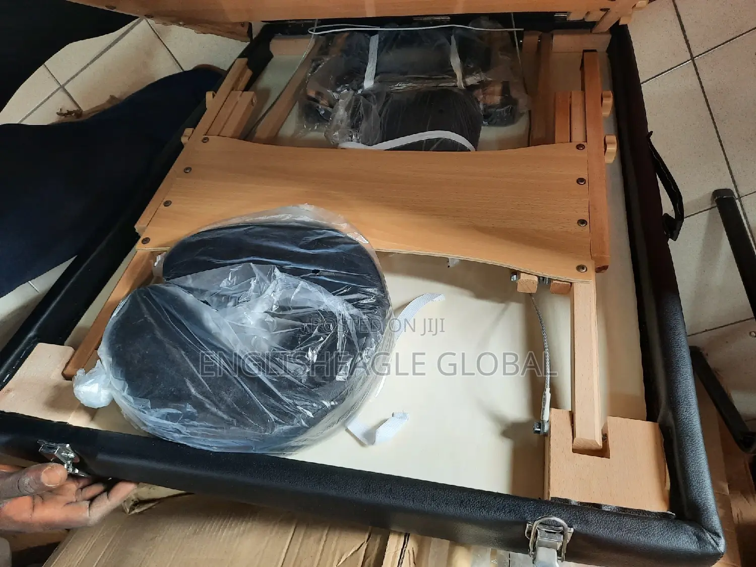 Massage Bed