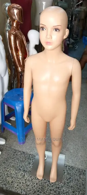 Age 6 to 10 Years Cute and Pretty Unisex Kids Mannequins