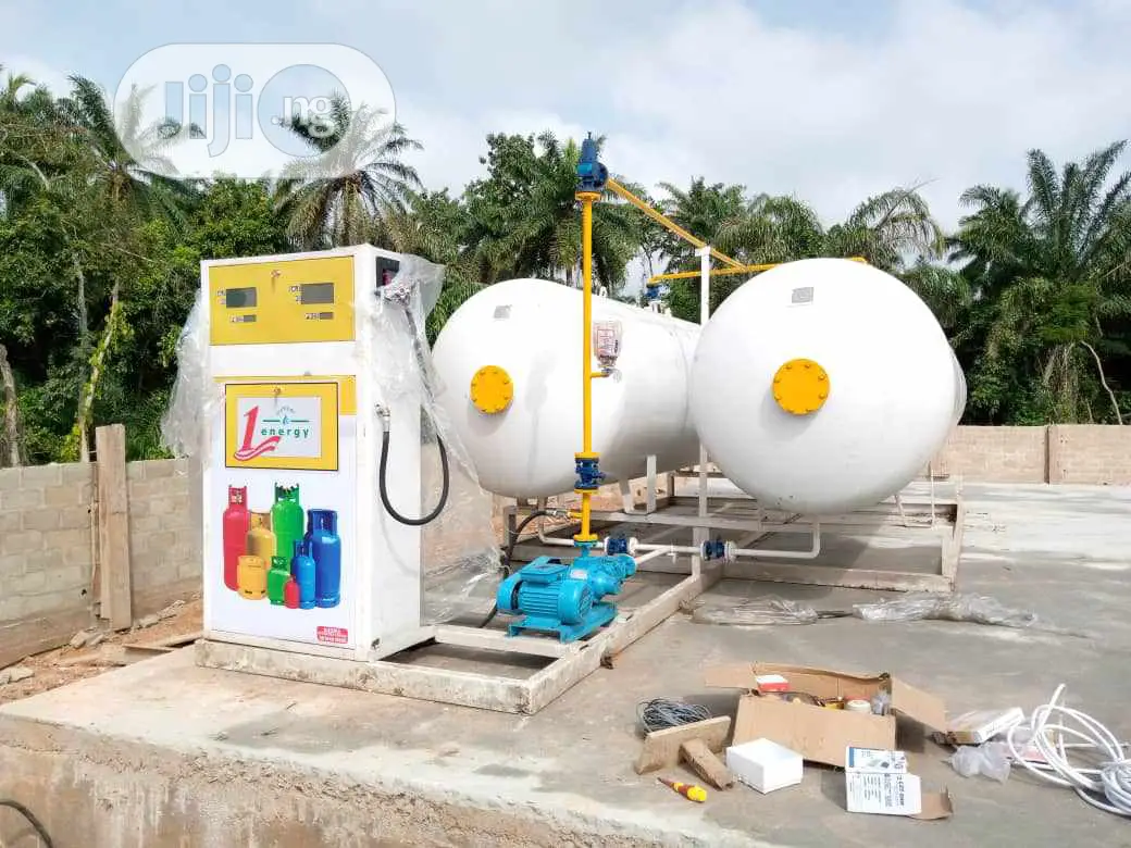 Complete Construction and Installation of 5tons (2.5tons ×2)