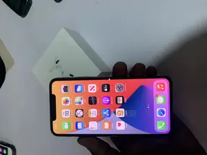 Apple iPhone 11 Pro 64 GB Gold