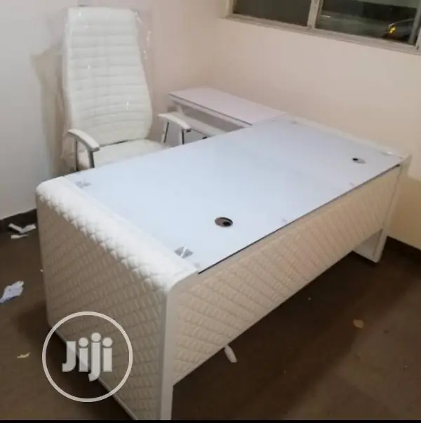 Executive Table 1.6meter and Chair