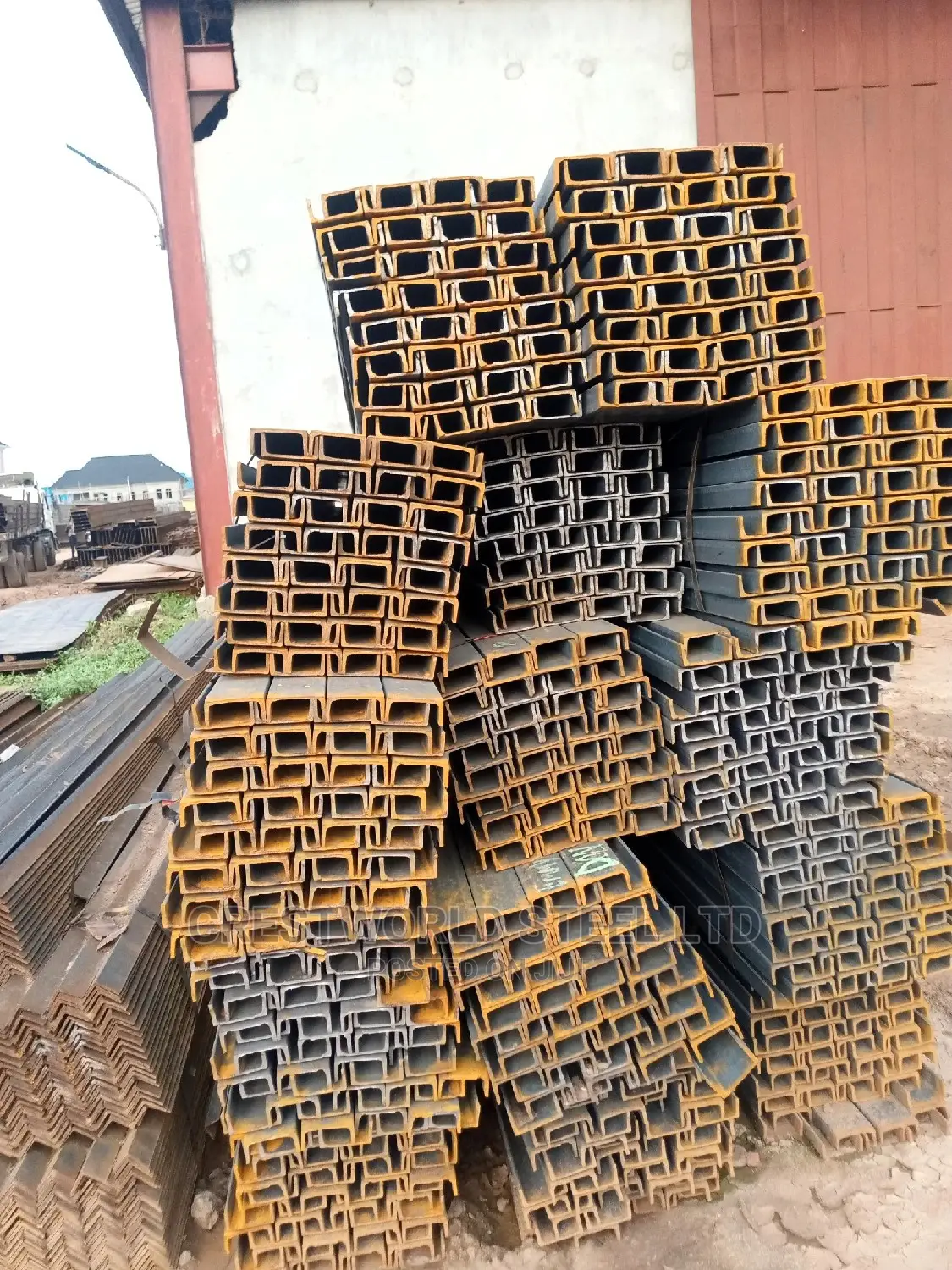 4*2 U Channel Imported