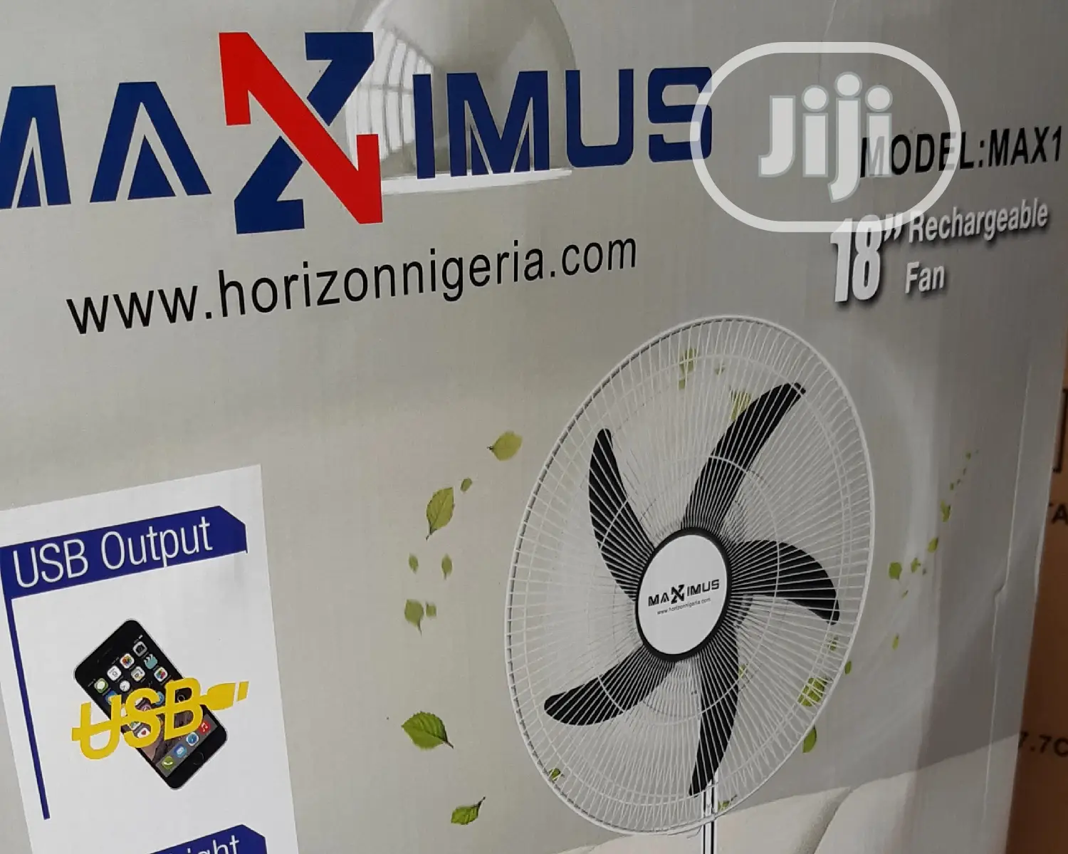 18" Maximus Rechargeable Fan