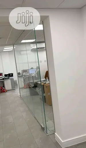 Glass Partition For Office Workplace