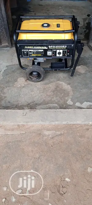 Very Sound 2.8KVA SUMEC FIRMAN SPG3000E2 Generator + Receipt