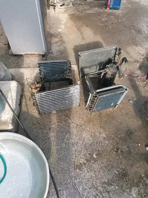 Air Condition Installer