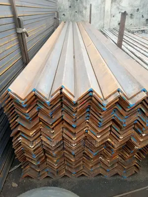 100*100*10mm Angle Iron